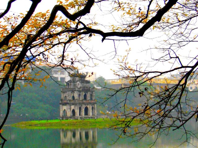 Hoan Kiem Lake